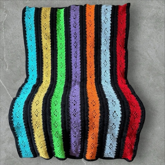 Vintage Handmade Afghan - Picture 1 of 5